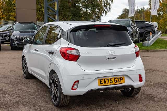 Hyundai i10 1.2 [79] Premium 5dr Auto [Nav]