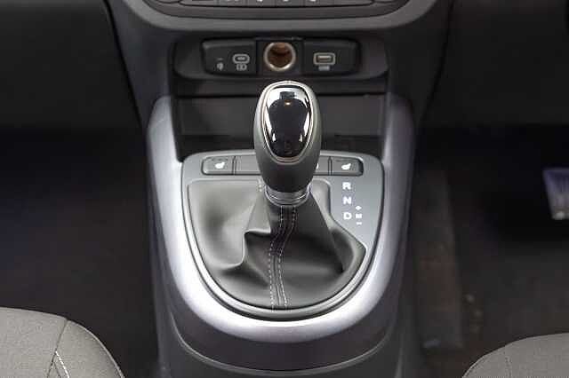 Hyundai i10 1.2 [79] Premium 5dr Auto [Nav]