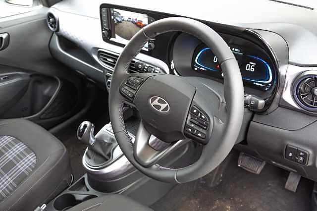 Hyundai i10 1.2 [79] Premium 5dr Auto [Nav]