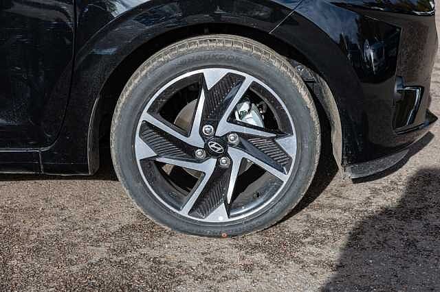 Hyundai i10 1.2 [79] Premium 5dr Auto [Nav]