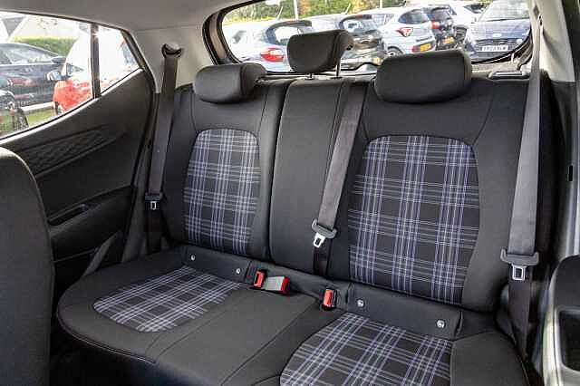 Hyundai i10 1.2 [79] Premium 5dr Auto [Nav]
