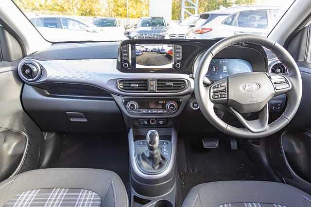 Hyundai i10 1.2 [79] Premium 5dr Auto [Nav]