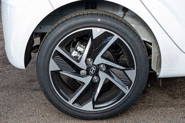 Hyundai i10 1.2 [79] Premium 5dr Auto [Nav]