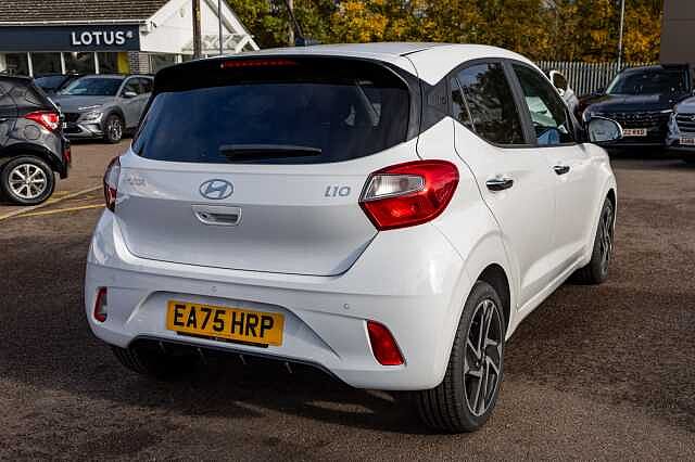 Hyundai i10 1.2 [79] Premium 5dr Auto [Nav]