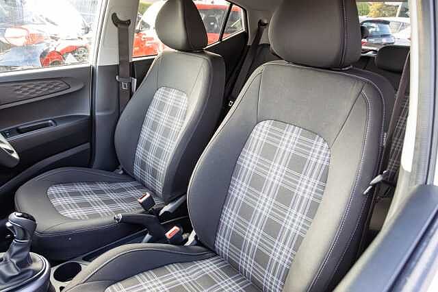 Hyundai i10 1.2 [79] Premium 5dr Auto [Nav]