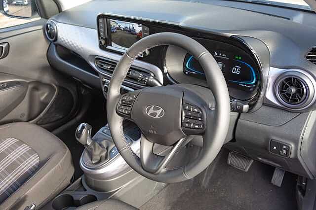 Hyundai i10 1.2 [79] Premium 5dr Auto [Nav]