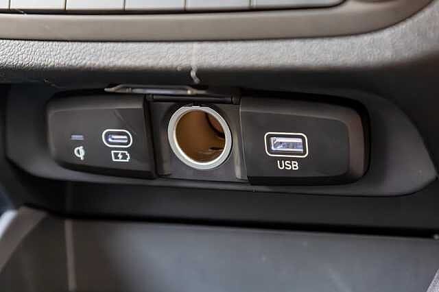 Hyundai i10 1.2 [79] Premium 5dr Auto [Nav]