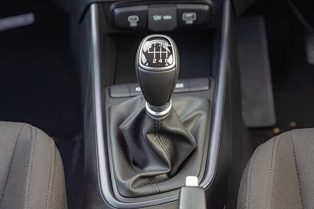 Hyundai i20 1.0T GDi Advance 5dr