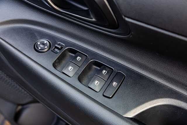 Hyundai i20 1.0T GDi Advance 5dr