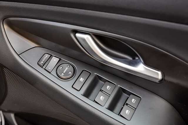 Hyundai i30 1.0T GDI SE Nav 5dr
