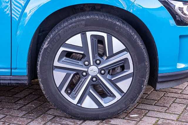 Hyundai KONA 150kW Premium 64kWh 5dr Auto