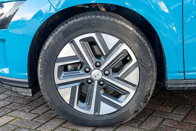 Hyundai KONA 150kW Premium 64kWh 5dr Auto
