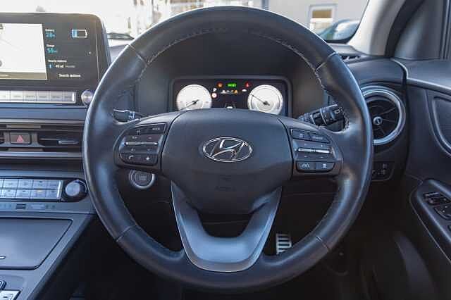 Hyundai KONA 150kW Premium 64kWh 5dr Auto