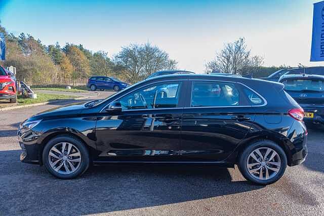 Hyundai I30 1.0T GDI SE Nav 5dr Black