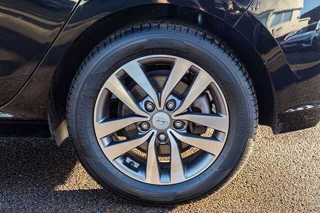 Hyundai I30 1.0T GDI SE Nav 5dr Black