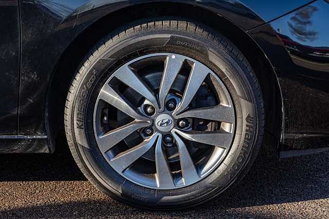 Hyundai I30 1.0T GDI SE Nav 5dr Black