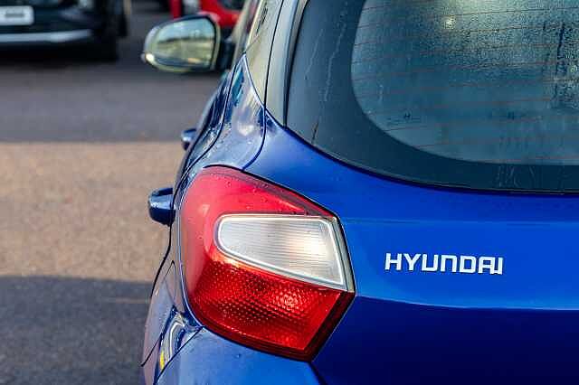 Hyundai i10 1.0 MPi SE Connect 5dr