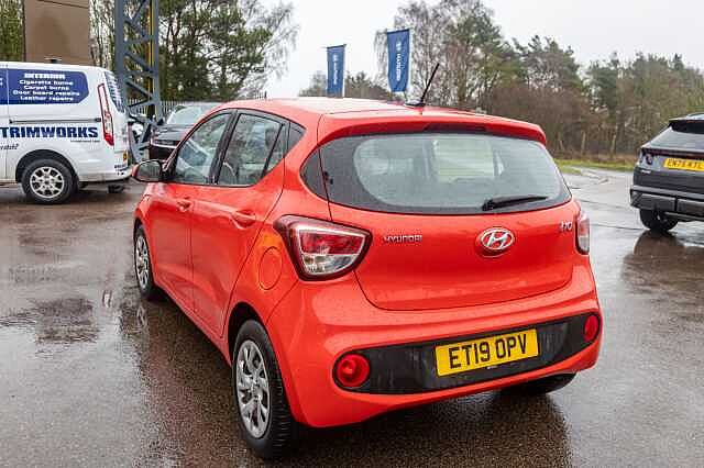 Hyundai i10 1.0 SE 5dr
