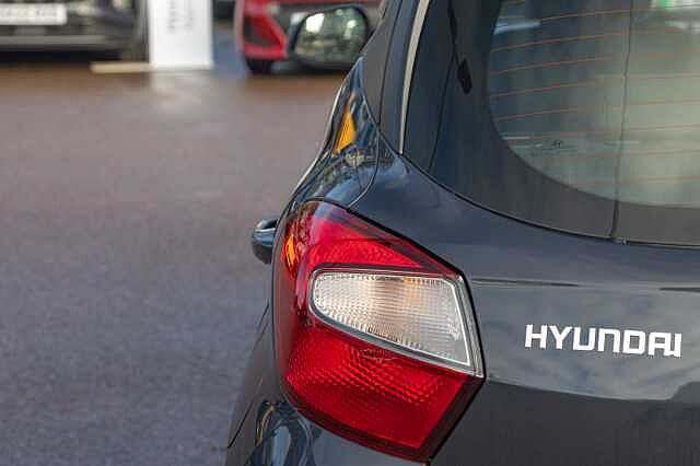 Hyundai i10 1.0 [63] Advance 5dr Auto [Nav]