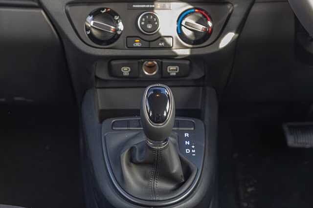 Hyundai i10 1.0 [63] Advance 5dr Auto [Nav]