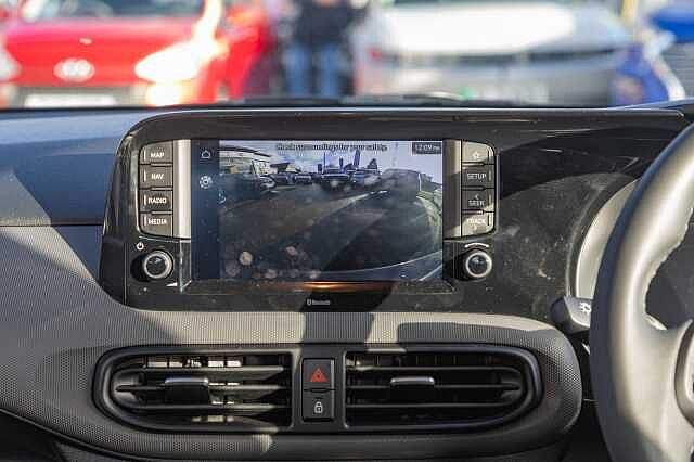 Hyundai i10 1.0 [63] Advance 5dr Auto [Nav]