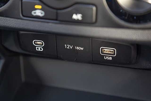 Hyundai i10 1.0 [63] Advance 5dr Auto [Nav]