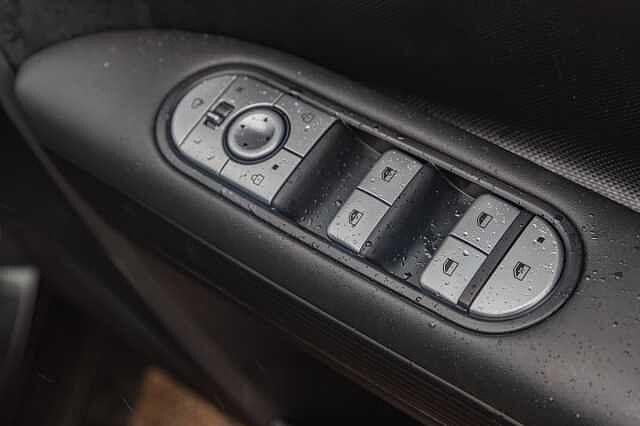 Hyundai IONIQ 5 125kW SE Connect 58 kWh 5dr Auto