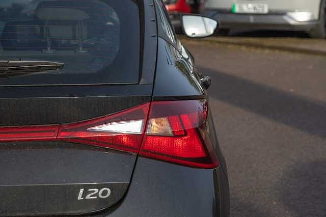 Hyundai i20 1.0T GDi 48V MHD SE Connect 5dr DCT