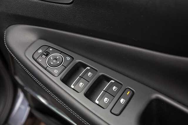 Hyundai SANTA FE 1.6 TGDi Hybrid Ultimate 5dr Auto