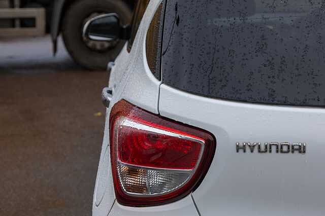 Hyundai i10 1.2 Premium SE 5dr Auto