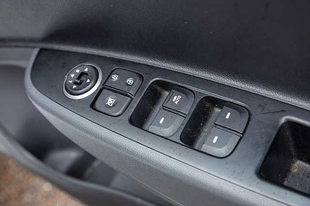 Hyundai i10 1.2 Premium SE 5dr Auto