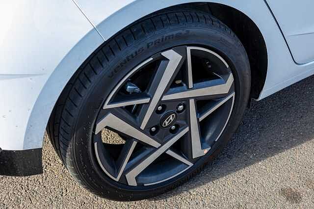 Hyundai i20 1.0T GDi 90 Tech Line 5dr
