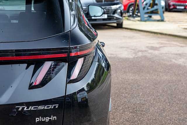 Hyundai TUCSON 1.6 TGDi Plug-in Hybrid N Line S 5dr 4WD Auto
