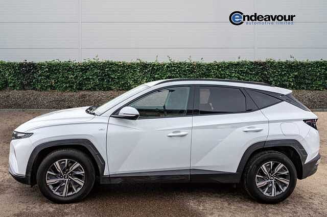 Hyundai TUCSON 1.6 TGDi 48V MHD SE Connect 5dr 2WD DCT