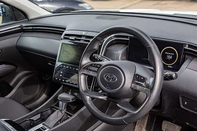 Hyundai TUCSON 1.6 TGDi 48V MHD SE Connect 5dr 2WD DCT