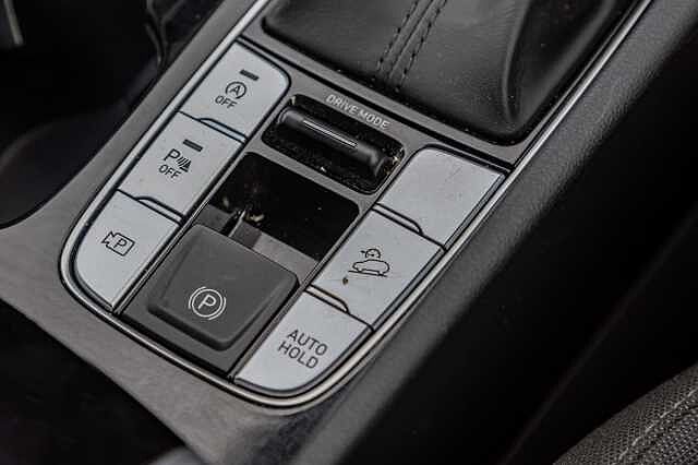 Hyundai TUCSON 1.6 TGDi 48V MHD SE Connect 5dr 2WD DCT