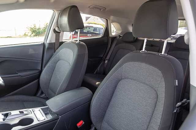 Hyundai KONA 150kW Premium 64kWh 5dr Auto