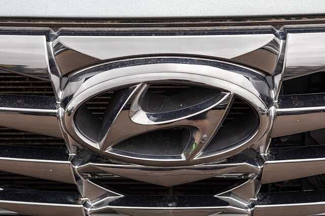 Hyundai TUCSON 1.6 TGDi Plug-in Hybrid Premium 5dr 4WD Auto