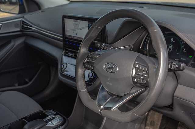 Hyundai IONIQ 100kW Premium 38kWh 5dr Auto