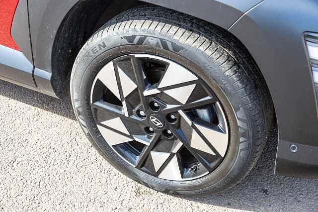 Hyundai KONA 1.6 GDi Hybrid Ultimate 5dr DCT