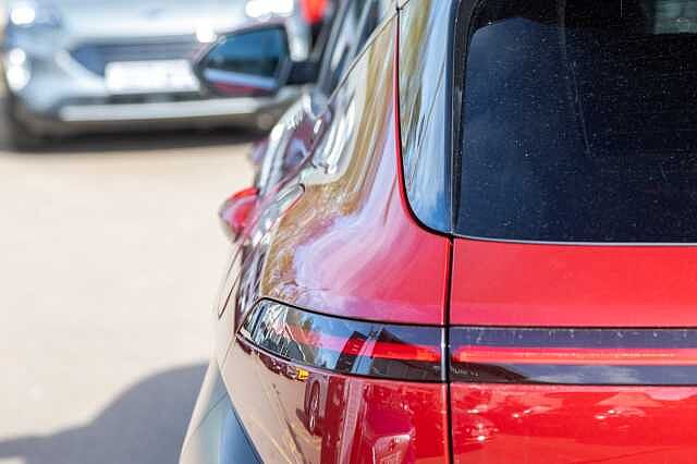 Hyundai KONA 1.6 GDi Hybrid Ultimate 5dr DCT