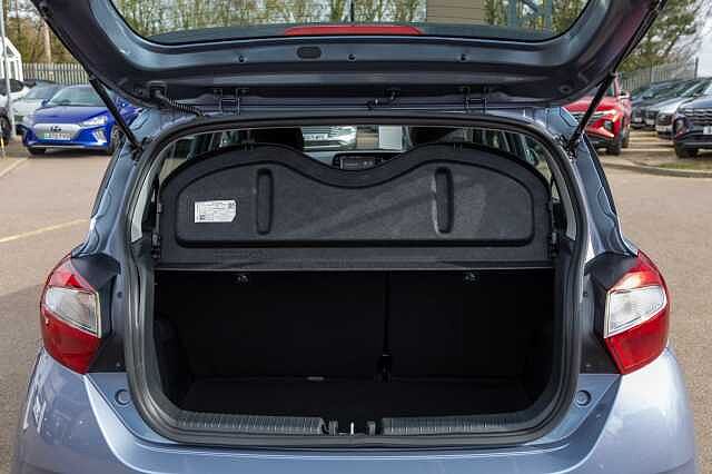 Hyundai i10 1.2 Advance 5dr