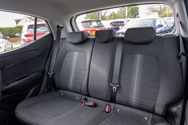 Hyundai i10 1.2 Advance 5dr