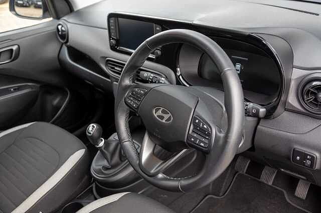 Hyundai i10 1.2 Advance 5dr