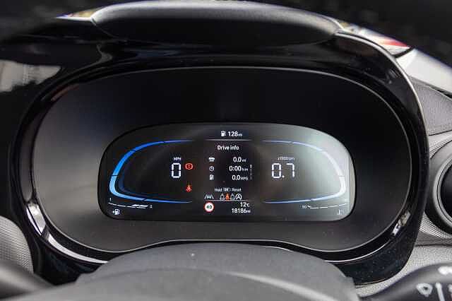 Hyundai i10 1.2 Advance 5dr