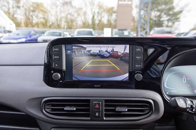 Hyundai i10 1.2 Advance 5dr