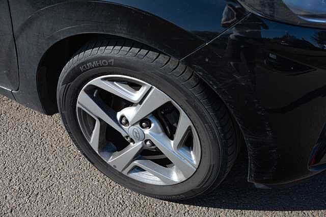 Hyundai i10 1.2 MPi SE Connect 5dr Auto