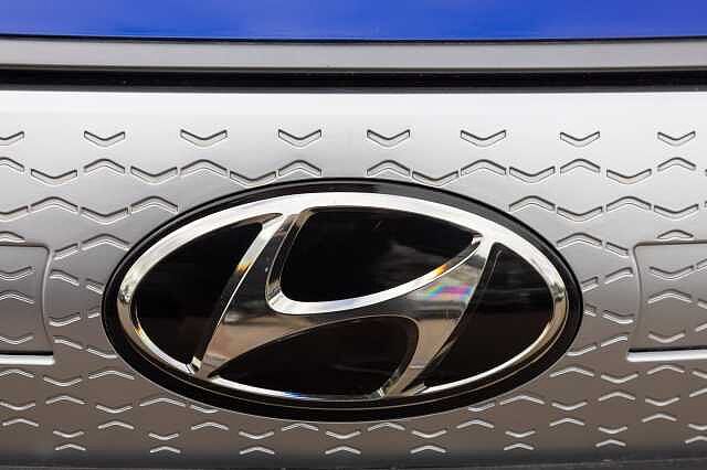 Hyundai IONIQ 100kW Premium 38kWh 5dr Auto