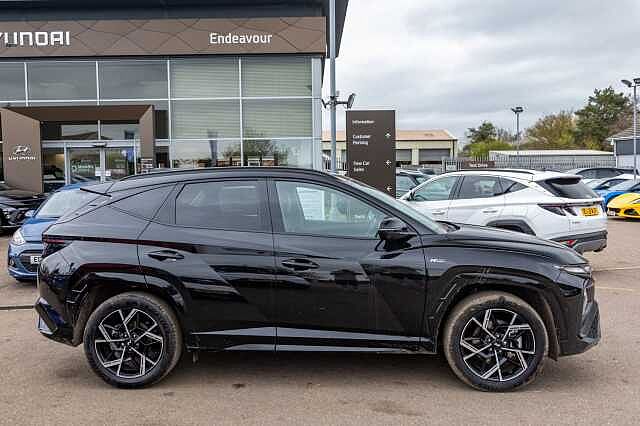 Hyundai TUCSON 1.6T Hybrid N Line S 5dr Auto Black