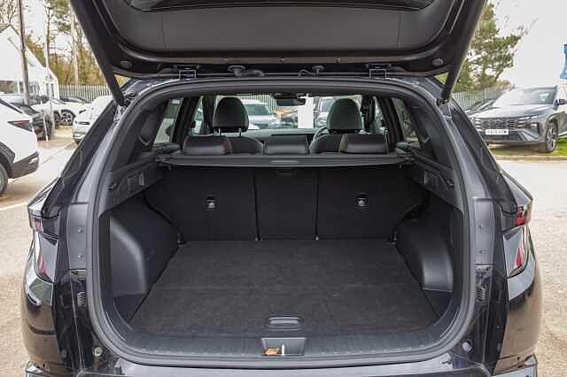 Hyundai TUCSON 1.6T Hybrid N Line S 5dr Auto Black